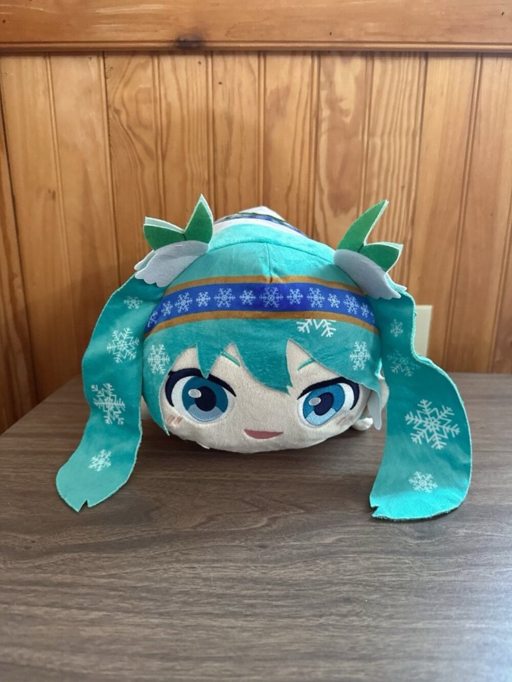 Hatsune Miku PoteKoro Mascot M size Snow Miku Yuki Miku 2015 Plush *US SELLER*